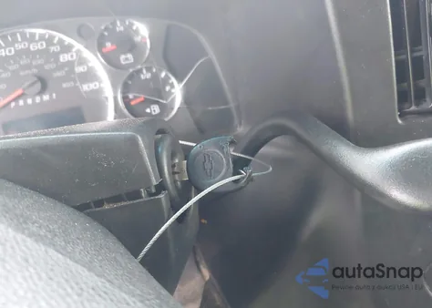 2011 Chevrolet Express 2500 Work Van z USA, uszkodzony, nr VIN 1GCWGGCA3B1127003